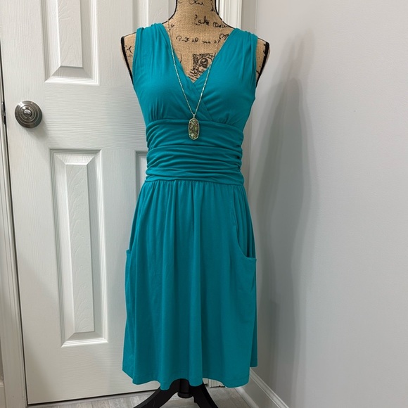 Arhleta Jura Teal V-Neck Sleeveless Dress - Picture 5 of 5